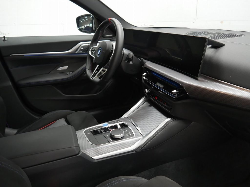 BMW i4 2024