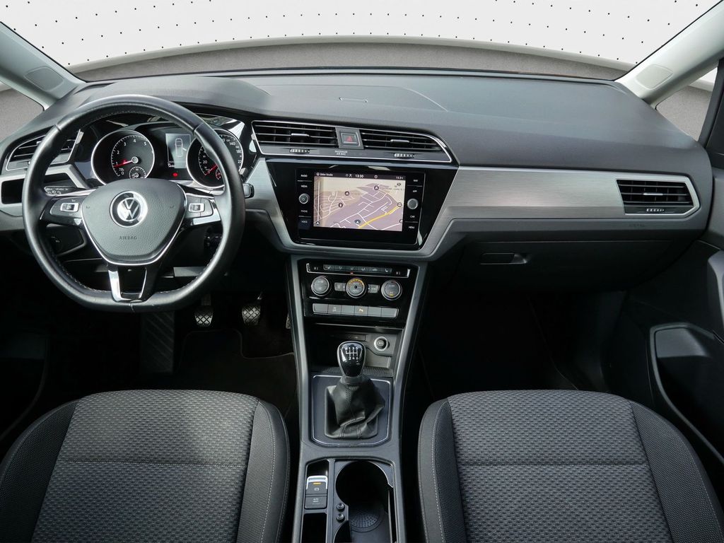 Volkswagen Touran 2021