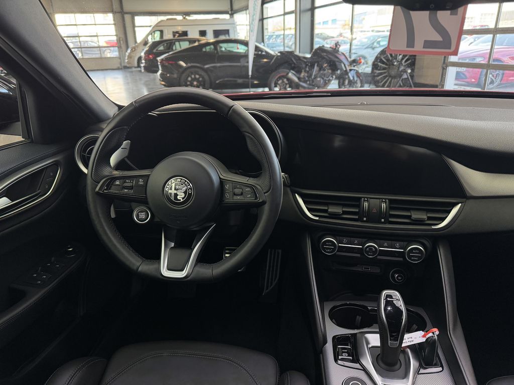 Alfa Romeo Giulia 2023