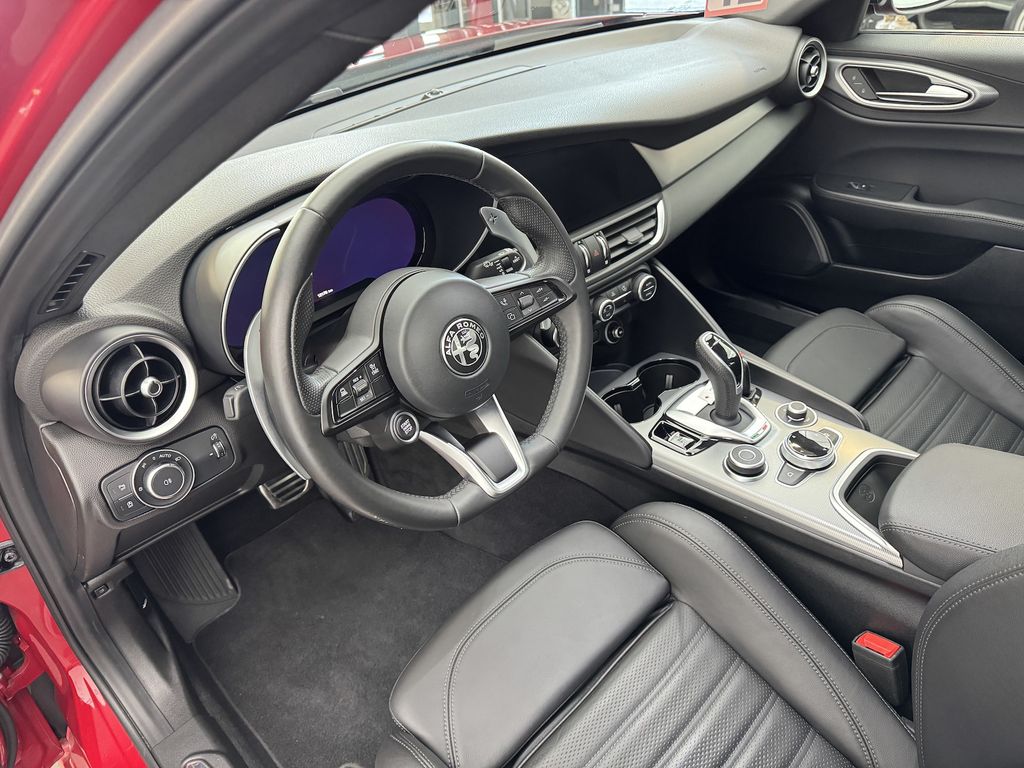 Alfa Romeo Giulia 2023