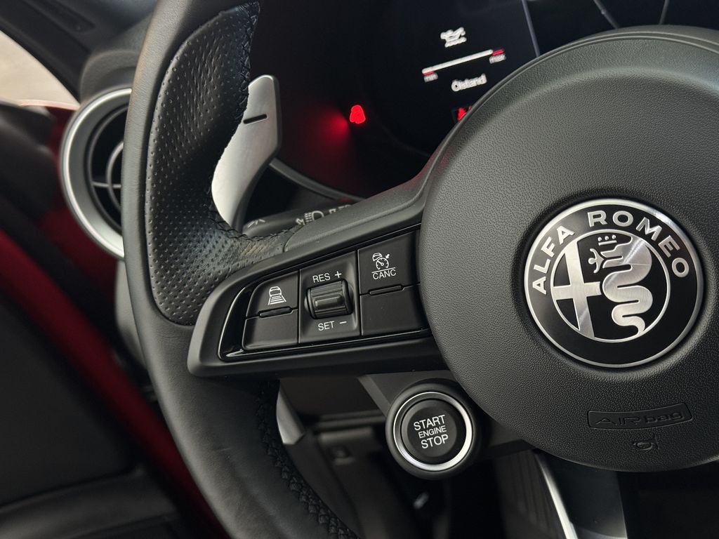 Alfa Romeo Giulia 2023