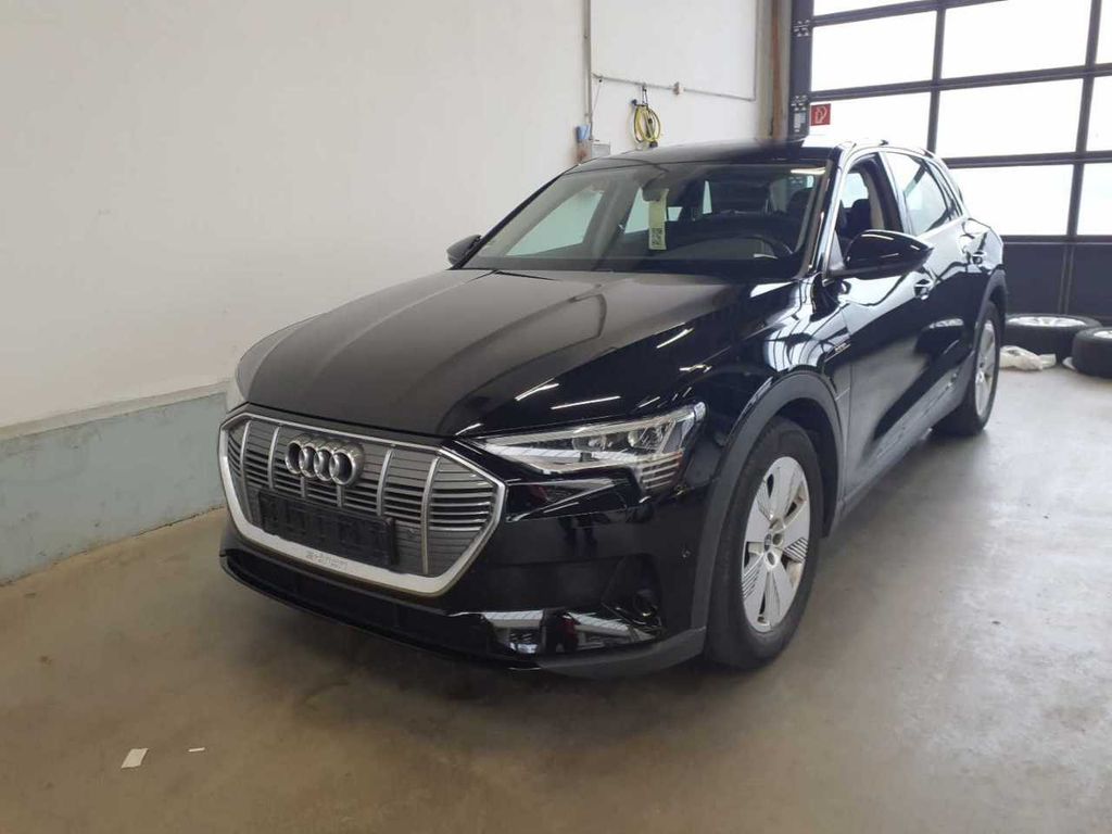 Audi e-tron 2021
