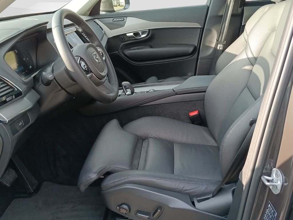 Volvo XC90 2024