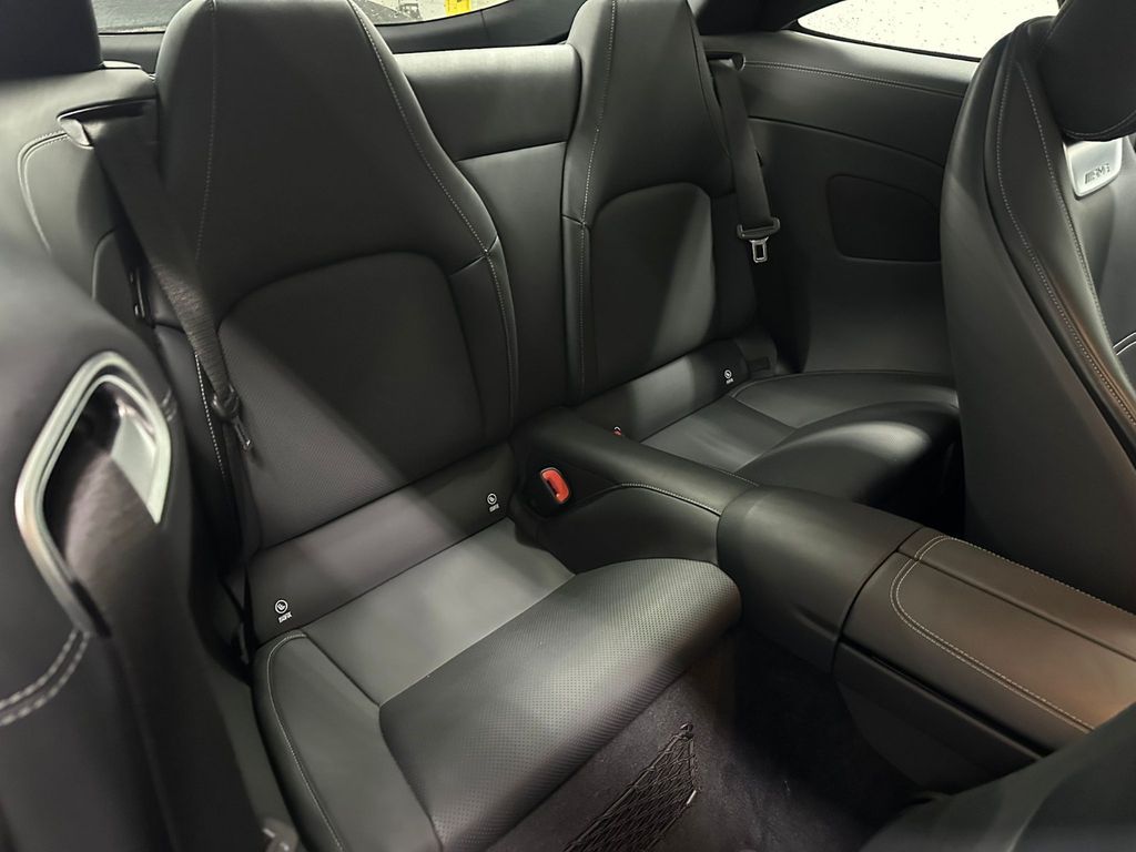 Mercedes-Benz AMG GT 2024