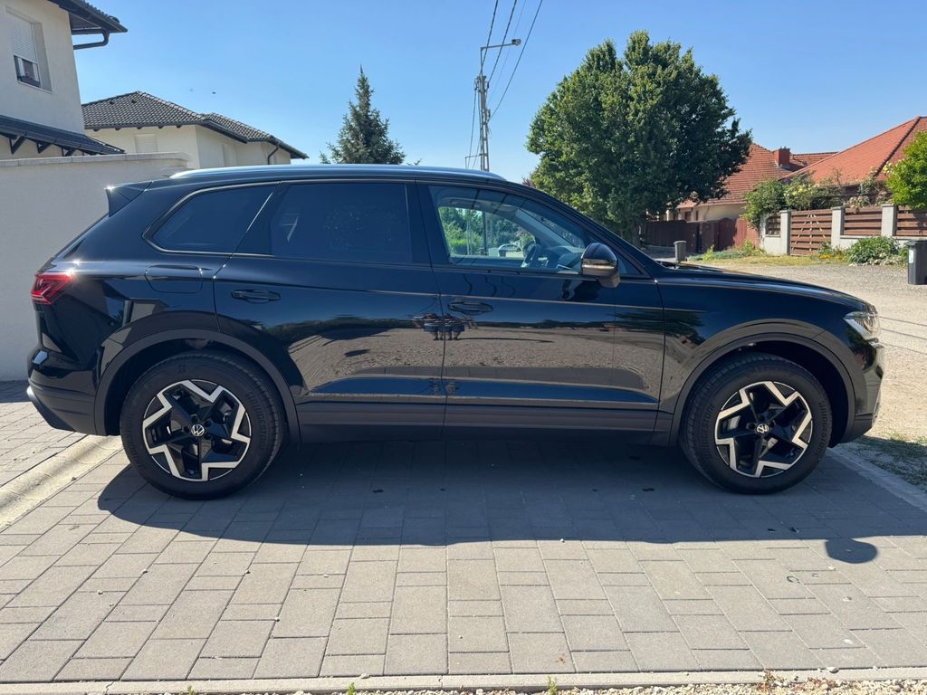 Volkswagen Touareg 2025