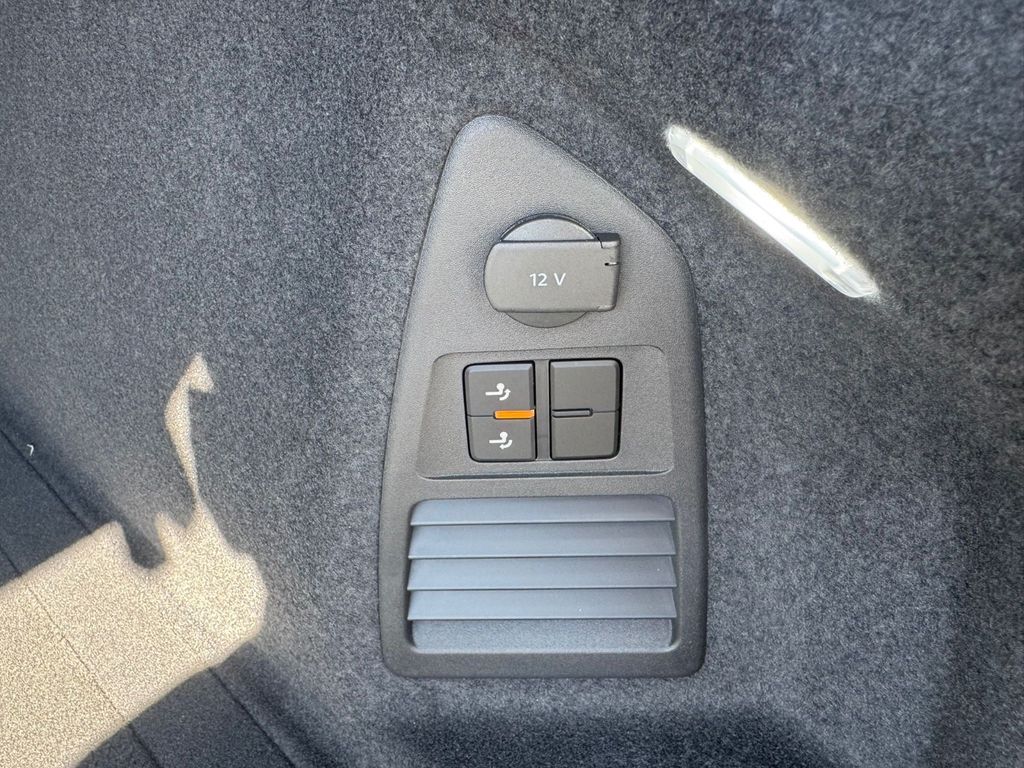 Volkswagen Touareg 2025