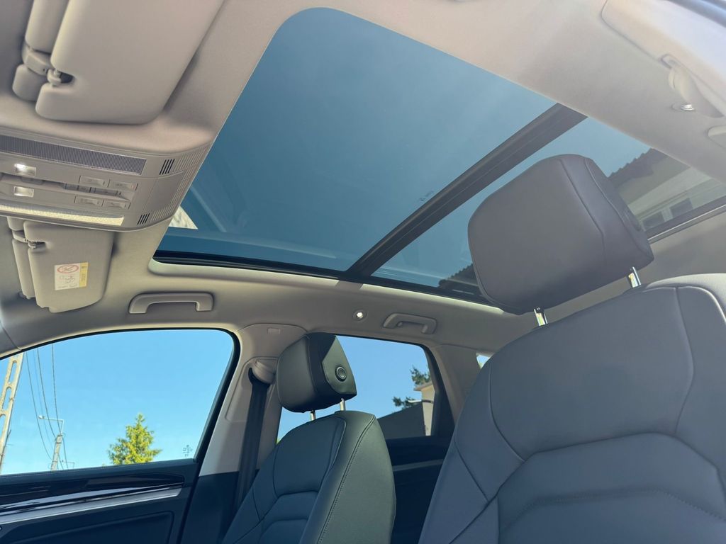 Volkswagen Touareg 2025