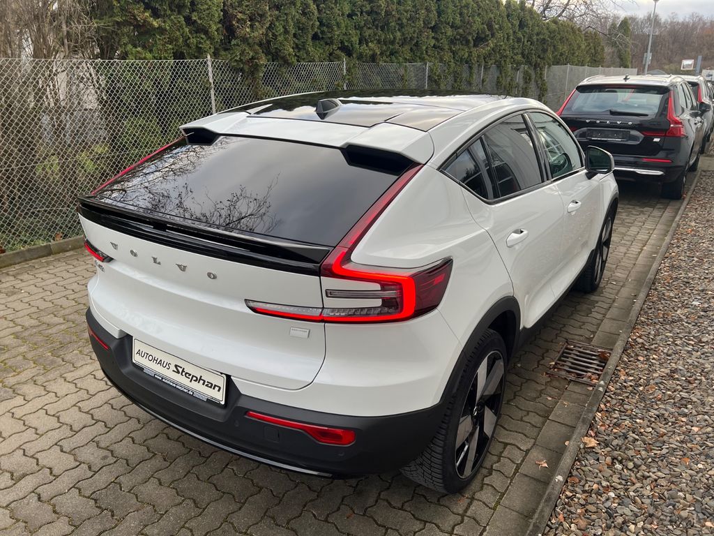 Volvo C40 2022