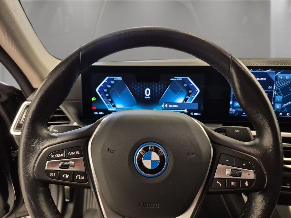 BMW i4 2023