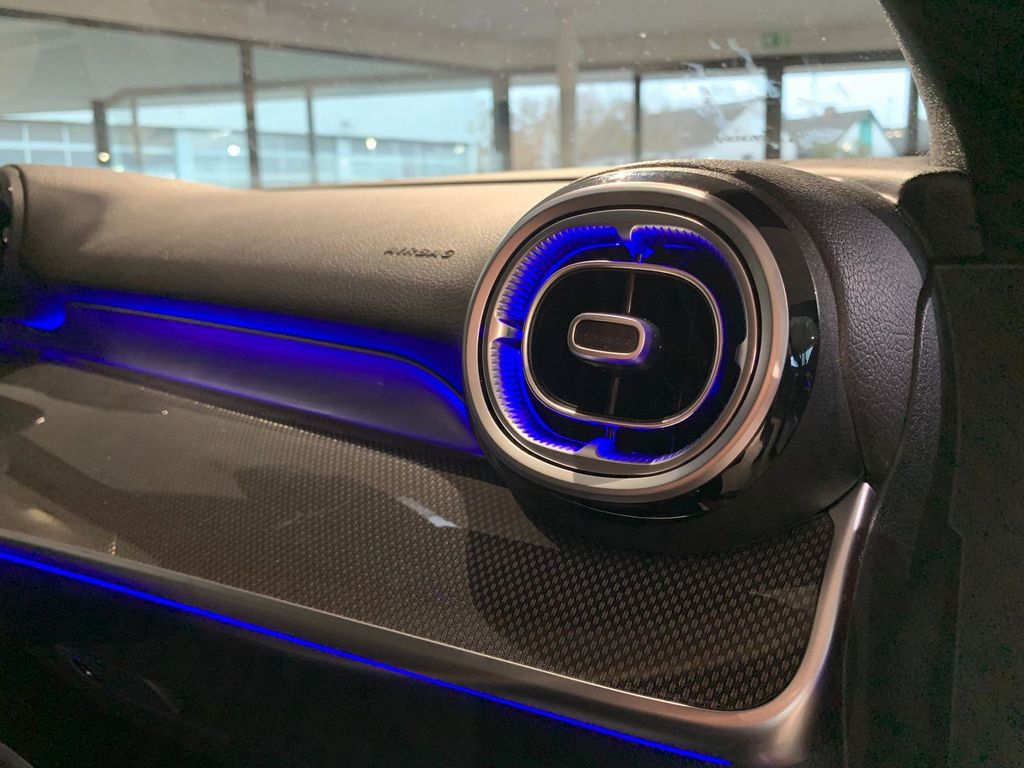 Mercedes-Benz C 220 2024