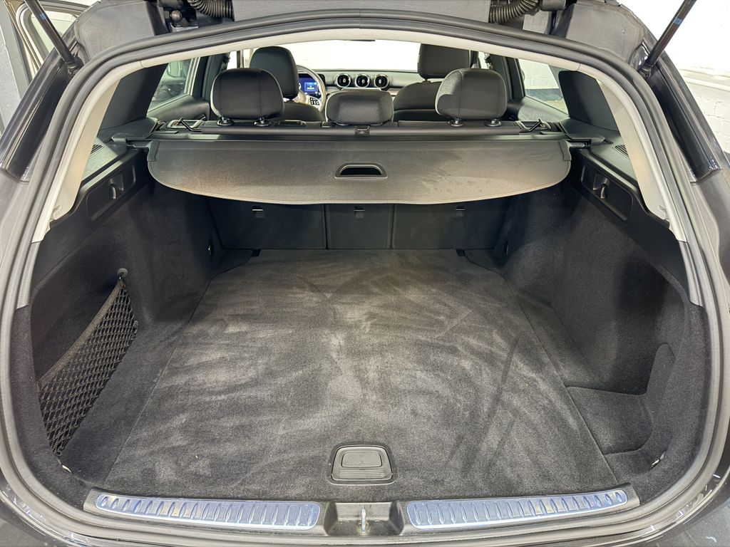 Mercedes-Benz C 220 2023