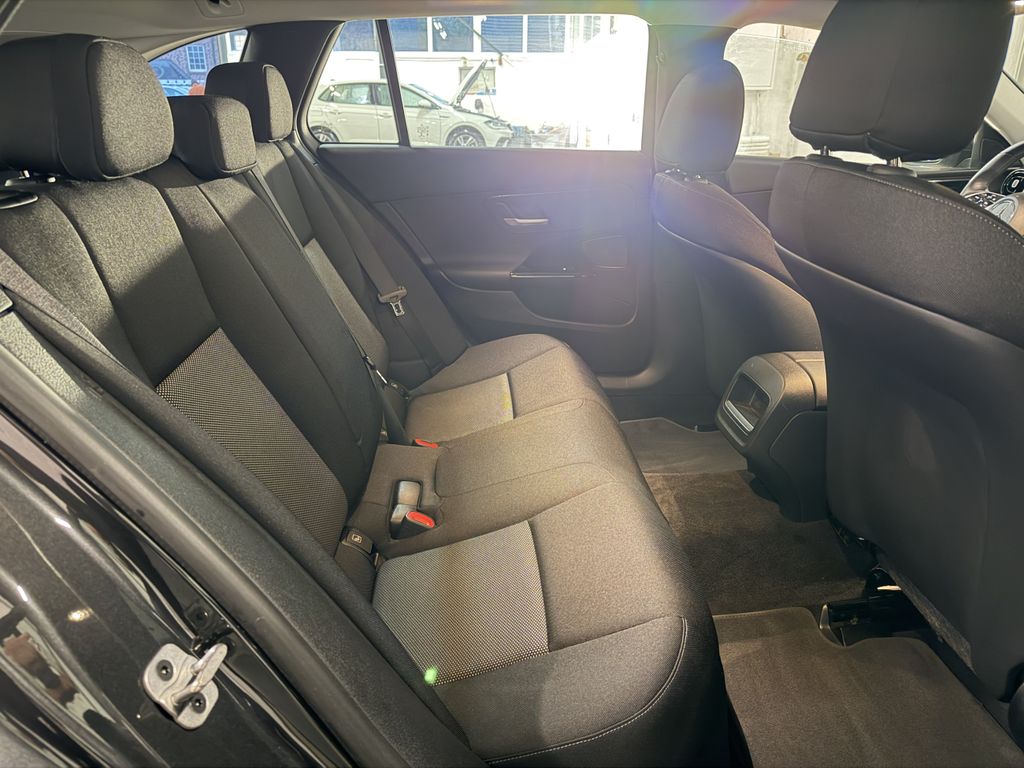 Mercedes-Benz C 220 2023