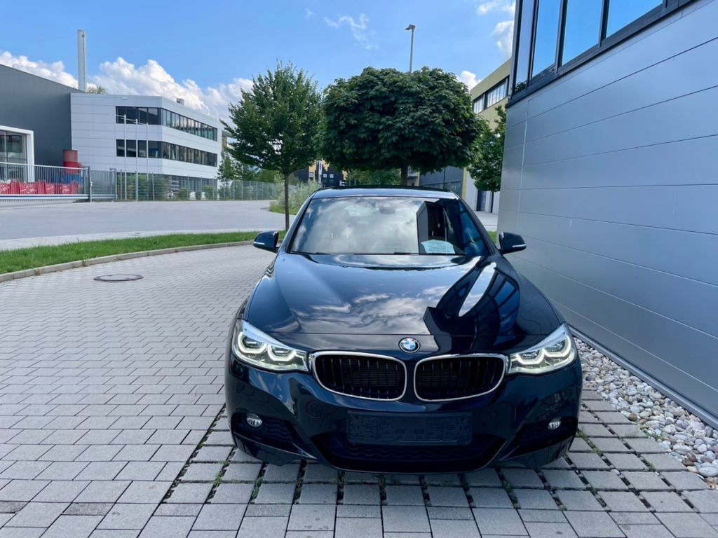 BMW 318 Gran Turismo 2018