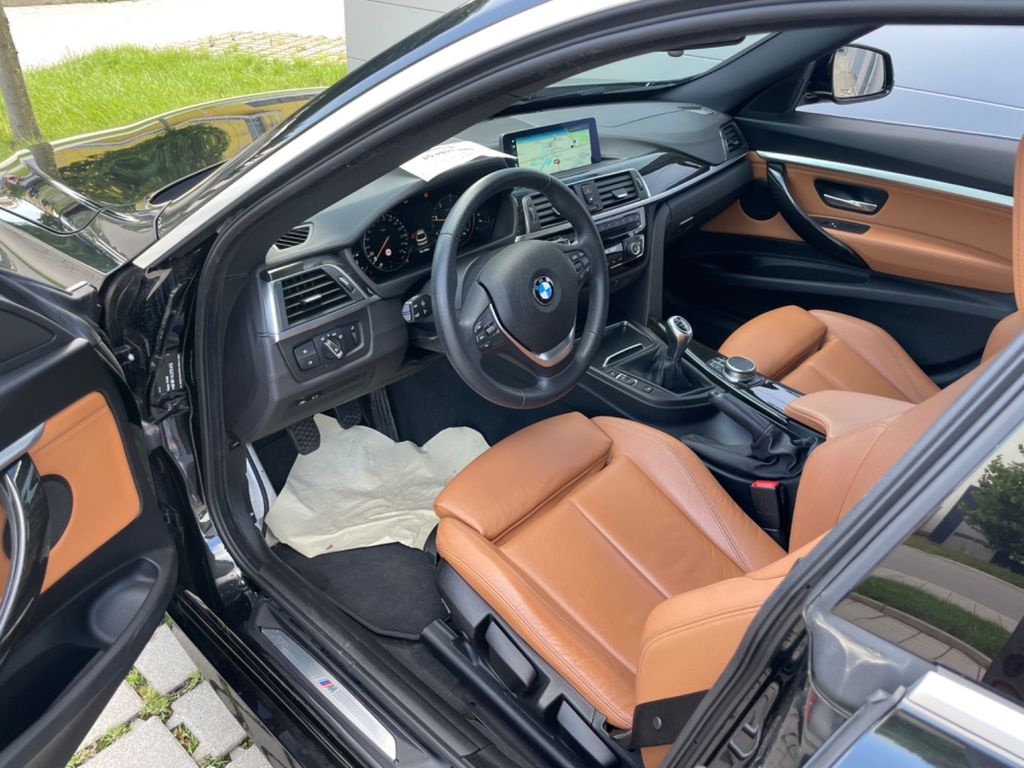 BMW 318 Gran Turismo 2018