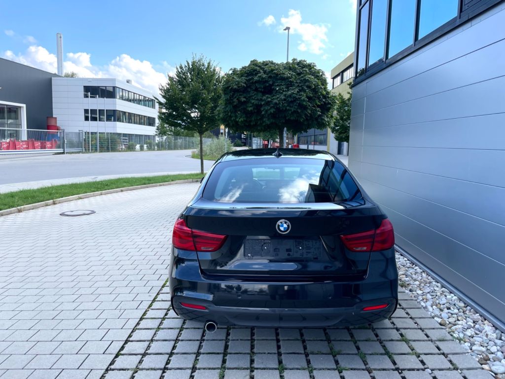 BMW 318 Gran Turismo 2018