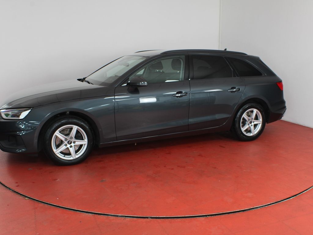 Audi A4 2024