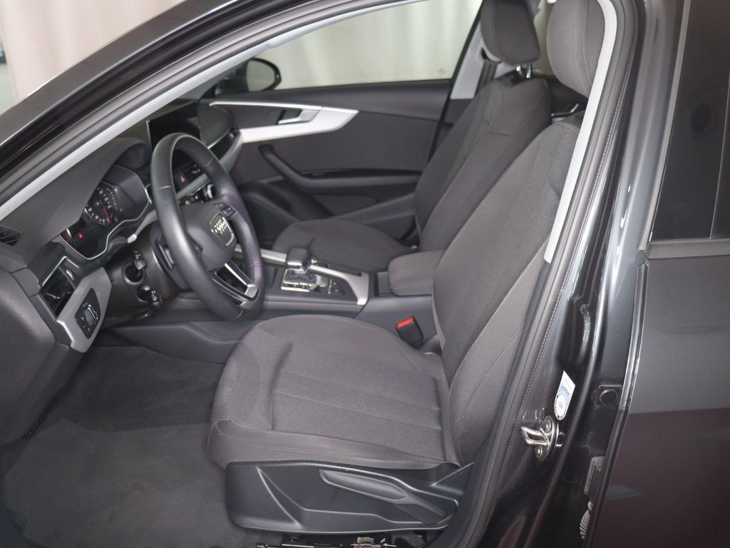 Audi A4 2024
