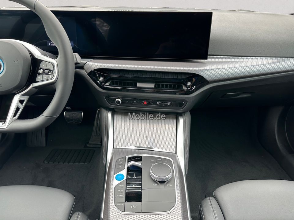 BMW i4 2025