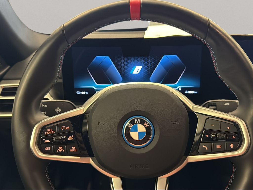 BMW i4 2025