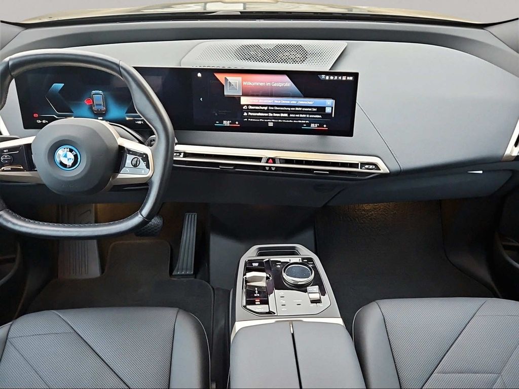 BMW iX 2022