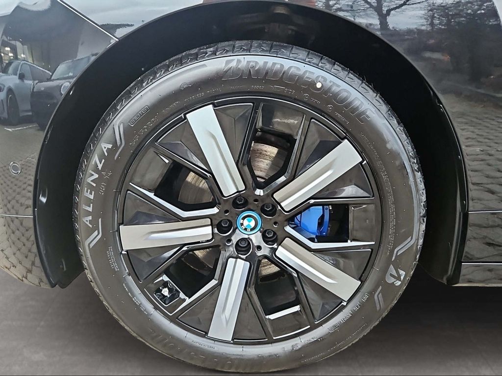 BMW iX 2022