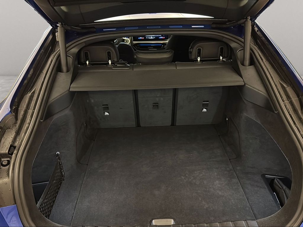 BMW i4 2025