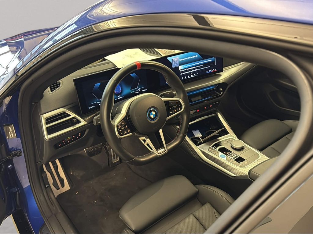 BMW i4 2025