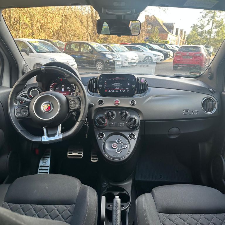 Abarth 595 2022