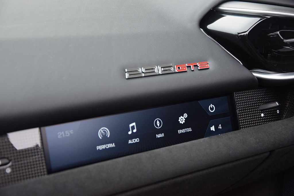 Ferrari 296 GTB 2024