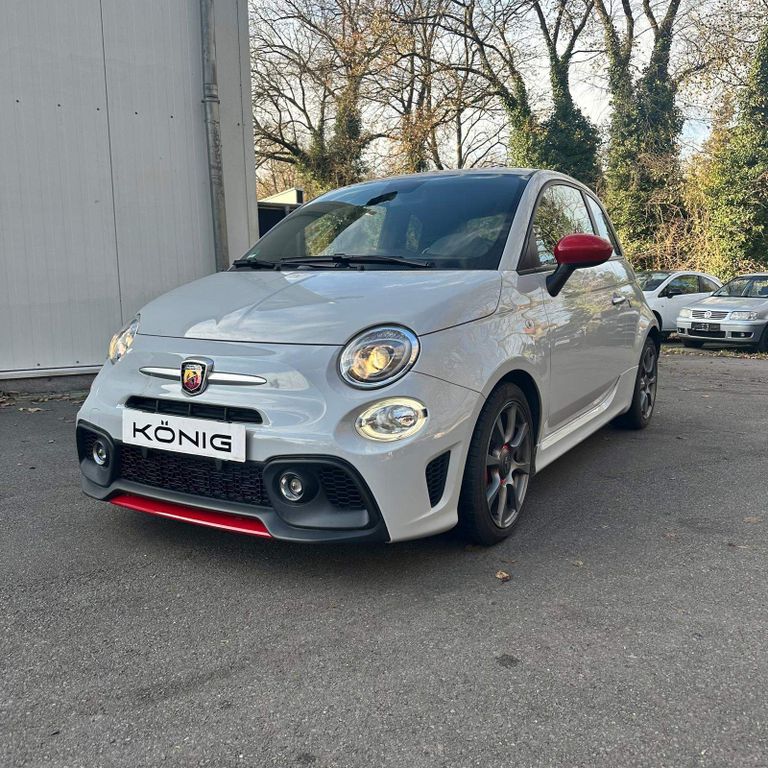 Abarth 595 2022