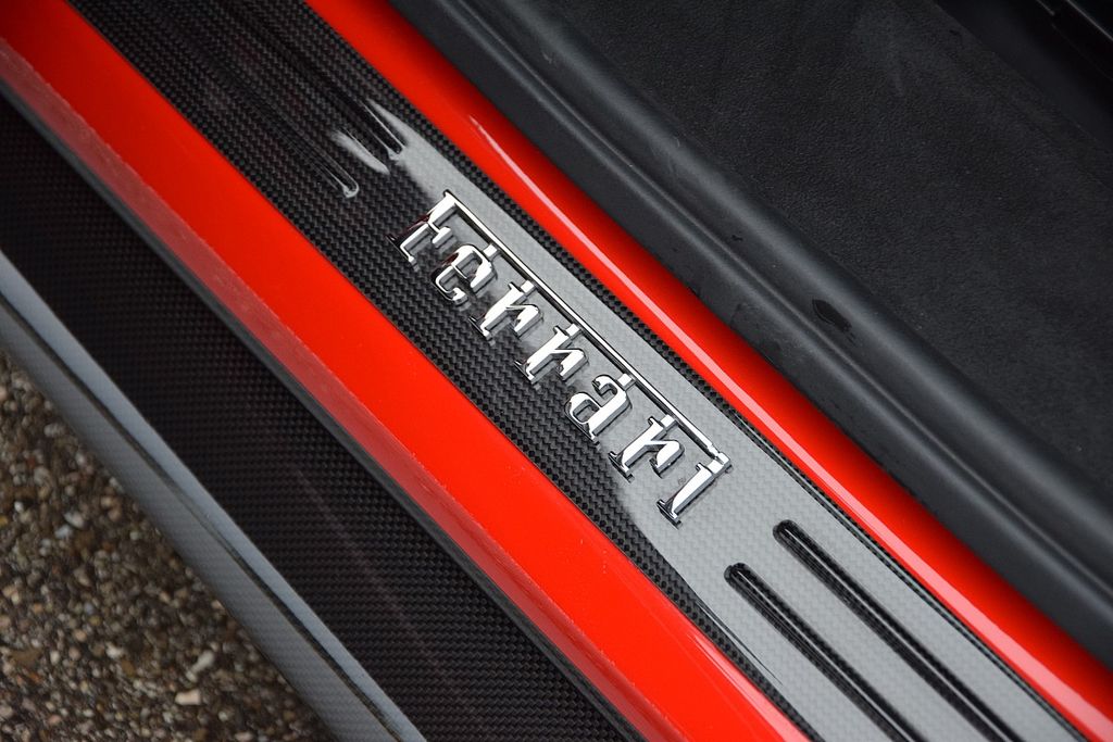 Ferrari 296 GTB 2024