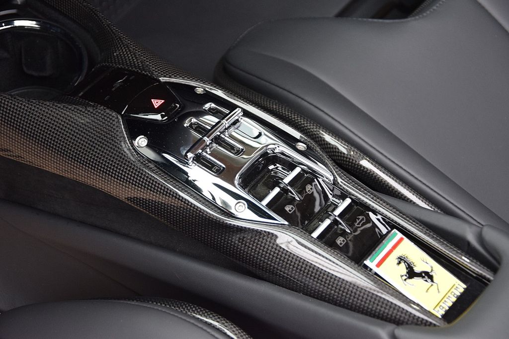 Ferrari 296 GTB 2024