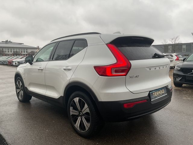Volvo XC40 2022