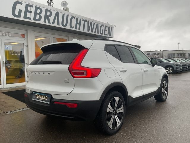 Volvo XC40 2022