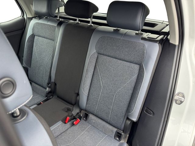 Volkswagen T-Cross 2024