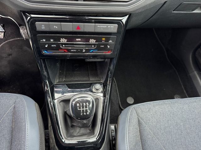 Volkswagen T-Cross 2024