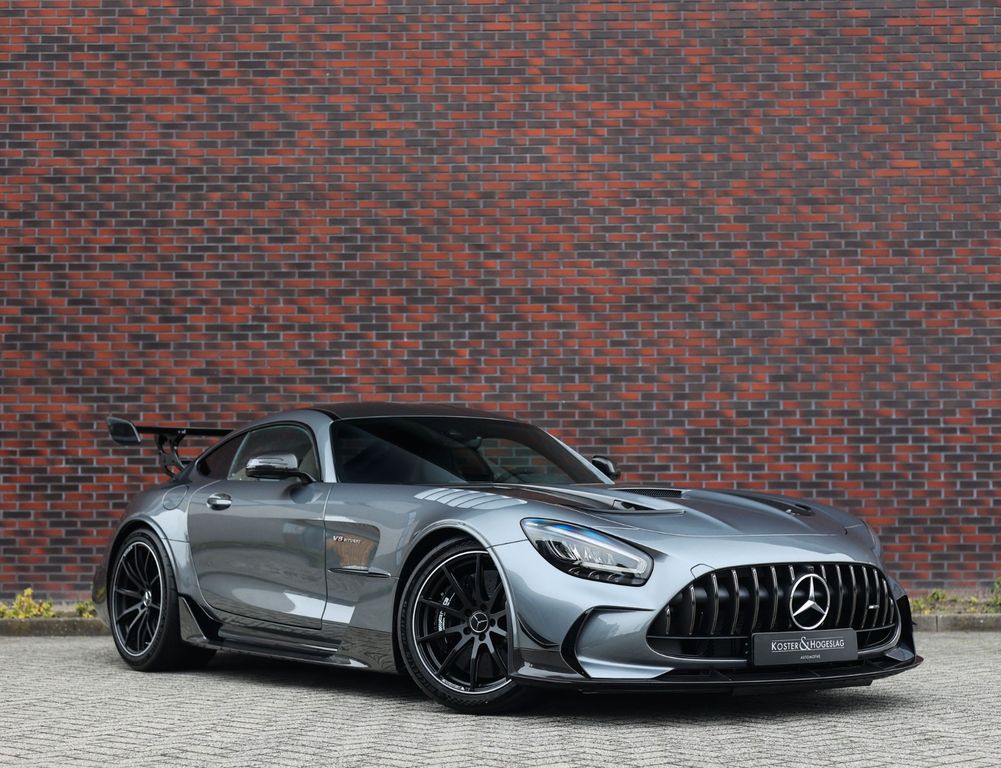 Mercedes-Benz AMG GT 2024