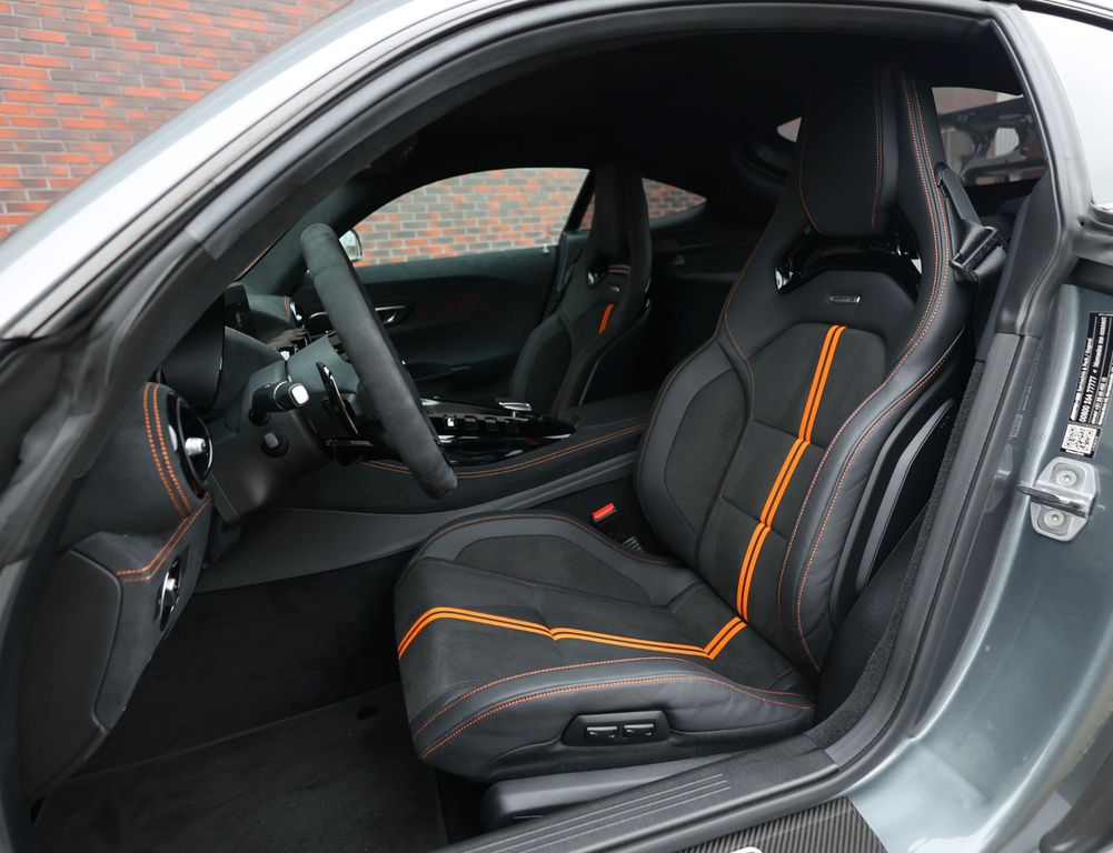 Mercedes-Benz AMG GT 2024