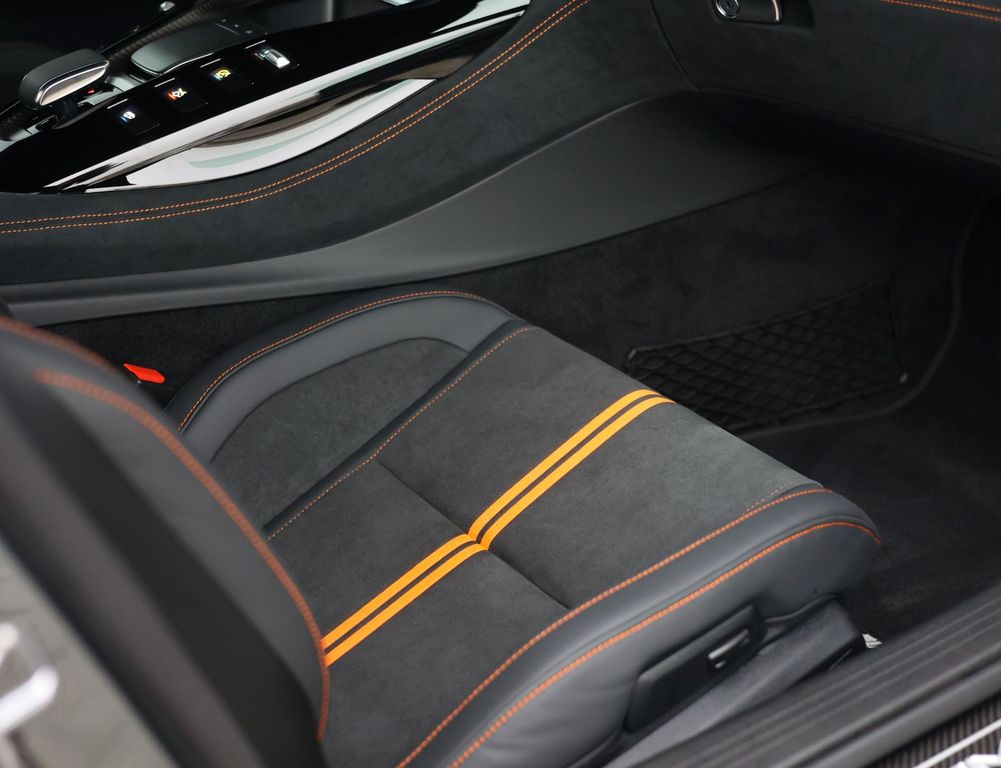 Mercedes-Benz AMG GT 2024