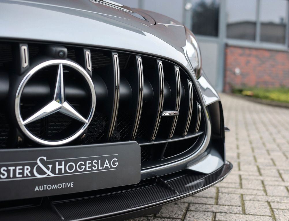 Mercedes-Benz AMG GT 2024