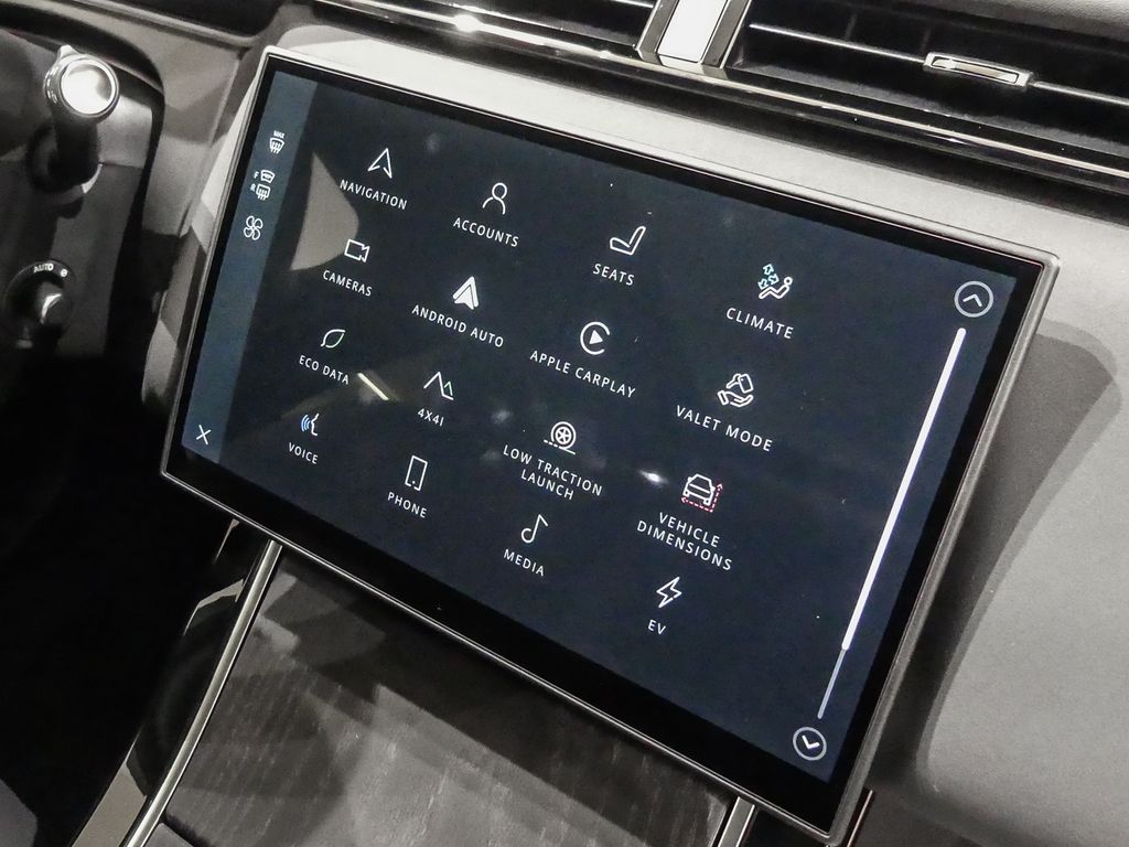 Land Rover Range Rover Velar 2025