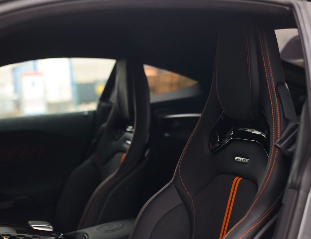 Mercedes-Benz AMG GT 2024