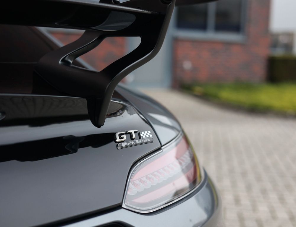 Mercedes-Benz AMG GT 2024