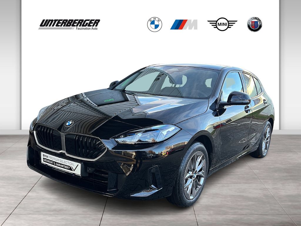 BMW 120 2025
