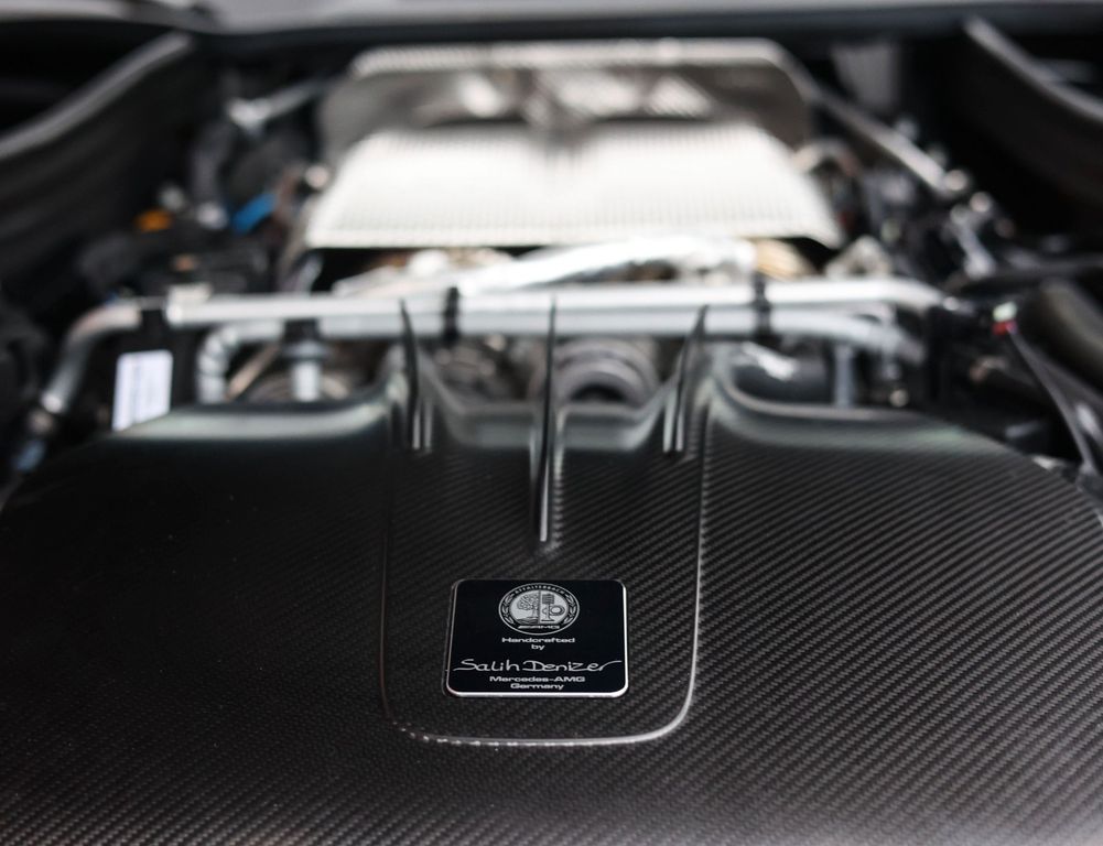 Mercedes-Benz AMG GT 2024