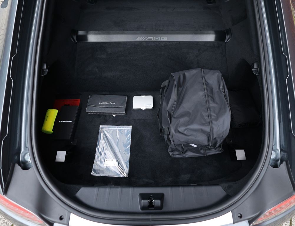 Mercedes-Benz AMG GT 2024