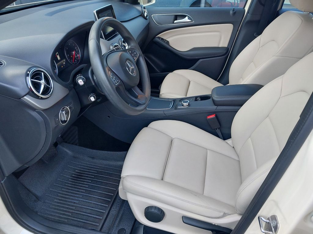 Mercedes-Benz B 180 2017