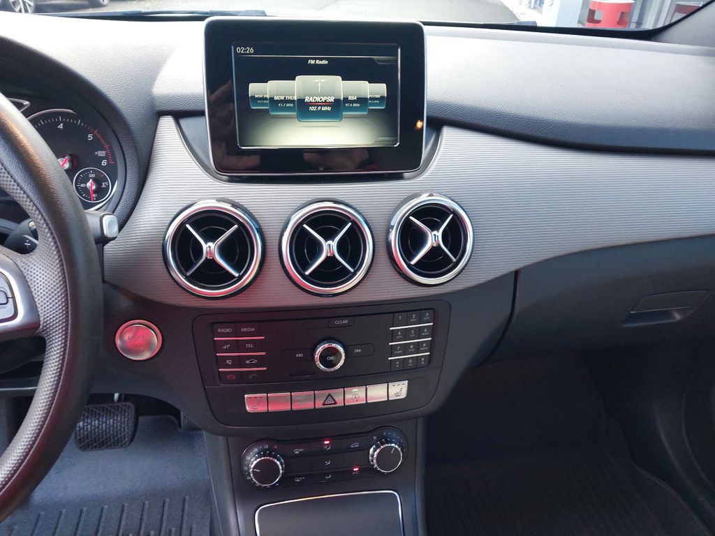 Mercedes-Benz B 180 2017