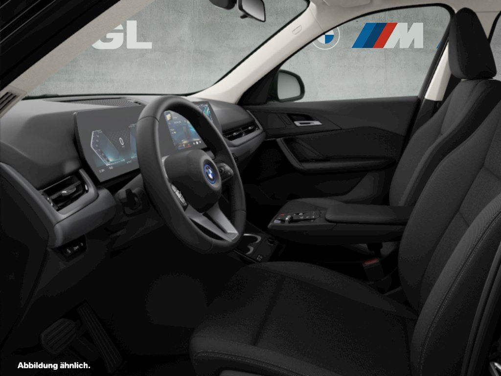 BMW iX1 2023