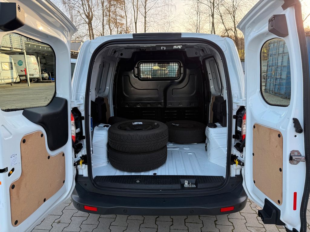 Ford Transit Courier 2021